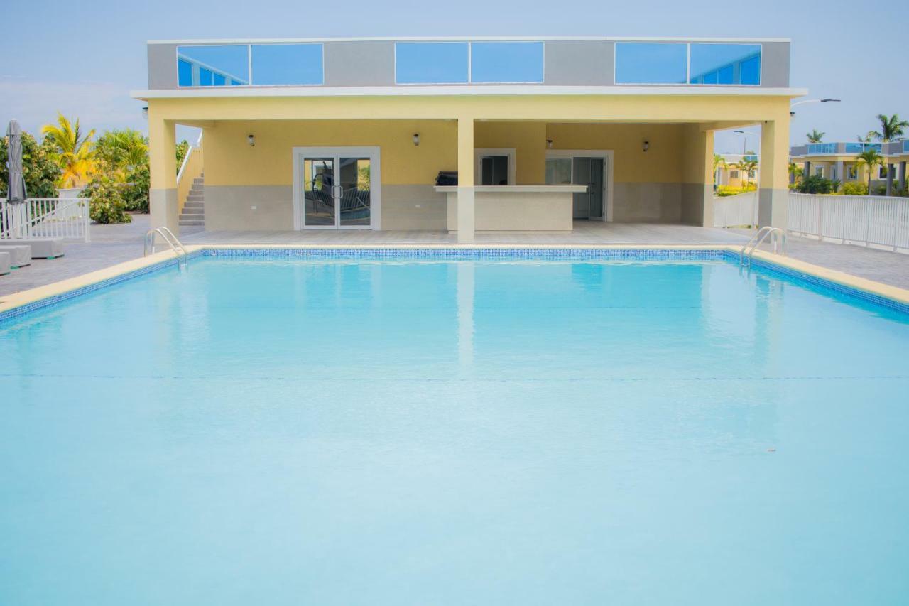 The Marina Villa De Sonja オーチョ・リオス エクステリア 写真